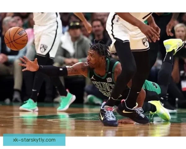 湖人三将补强厚度斯玛特末节制霸 湖人三将补强厚度斯玛特末节制霸