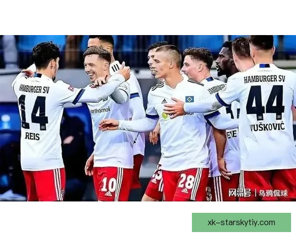 莱万特战埃尔切瑞安佩尼亚领衔